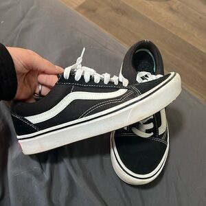 Vans Classic Black “Old Skool” Shoe